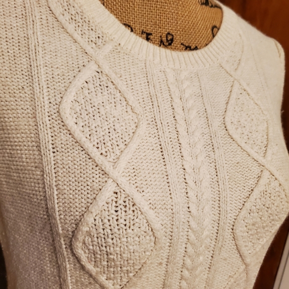CABLE SWEATER - Picture 3 of 9